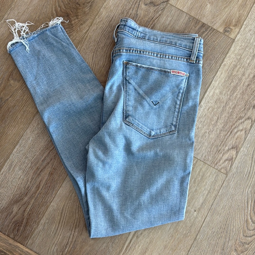 Denim Hudson jeans. Ripped knee. Skinny.